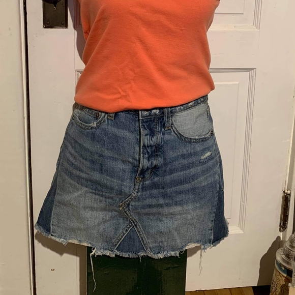 Skirt - Picture 2 of 4